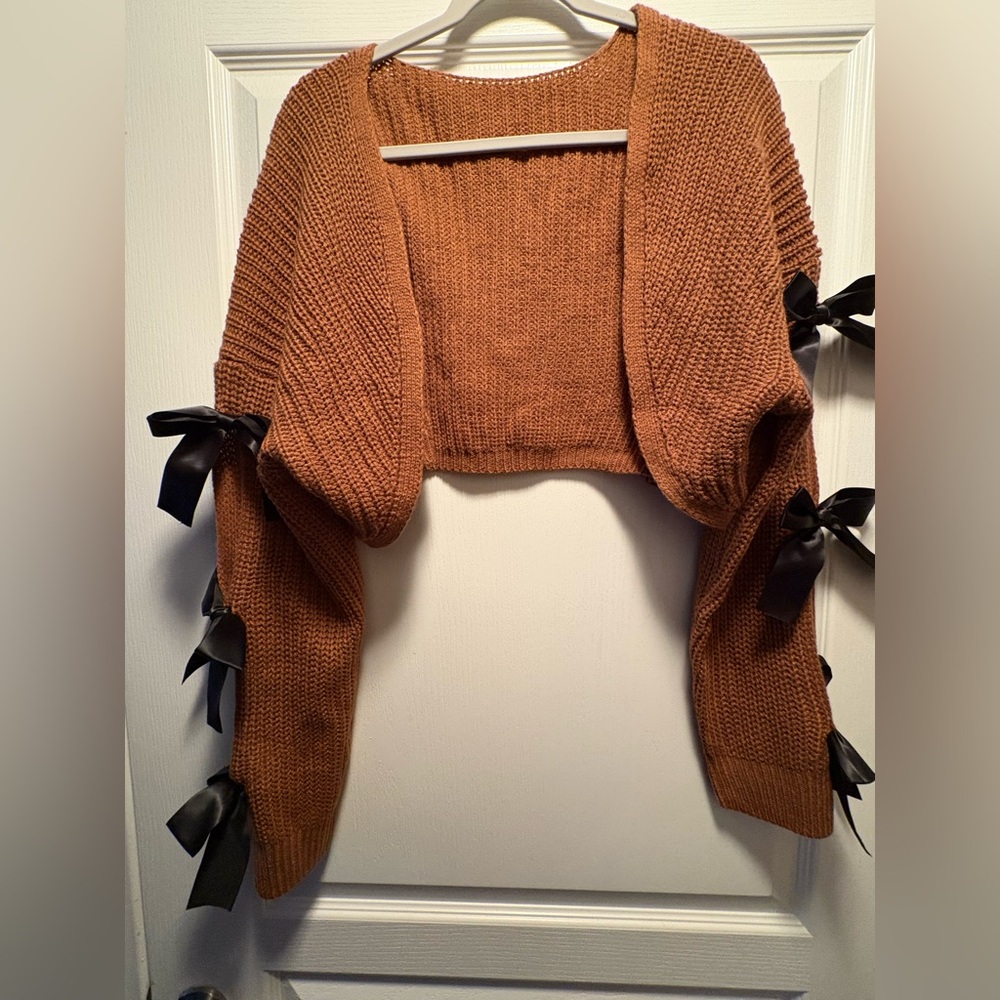 SHEIN Tan Cropped Sweater with Black Ribbon Details